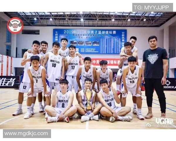 南京羽毛球队战术实力提升荣登全国羽毛球战术排行榜第九名